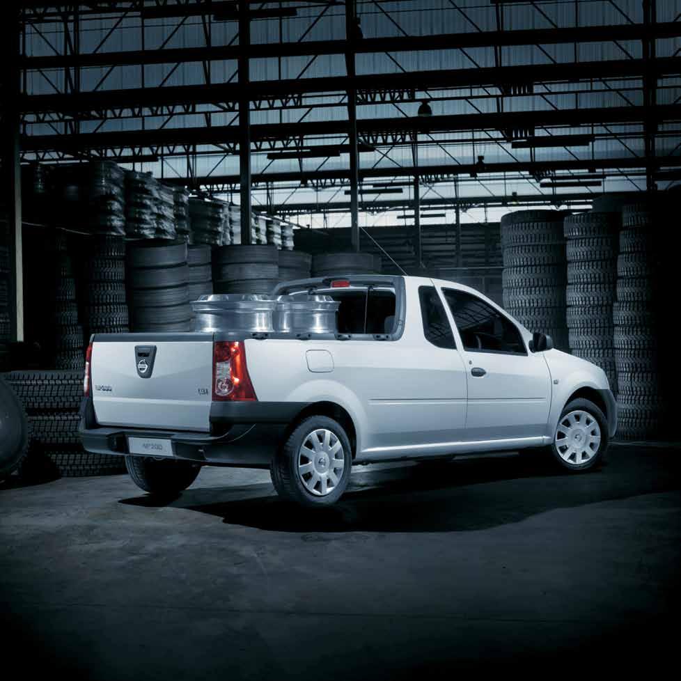 02 THE HERITAGE Globally Nissan has a longstanding heritage in the commercial vehicle market that dates back to 1932.