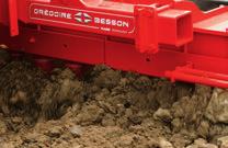 They are ideal for soil preparation after ploughing and for seeding on pre-loosened soils.