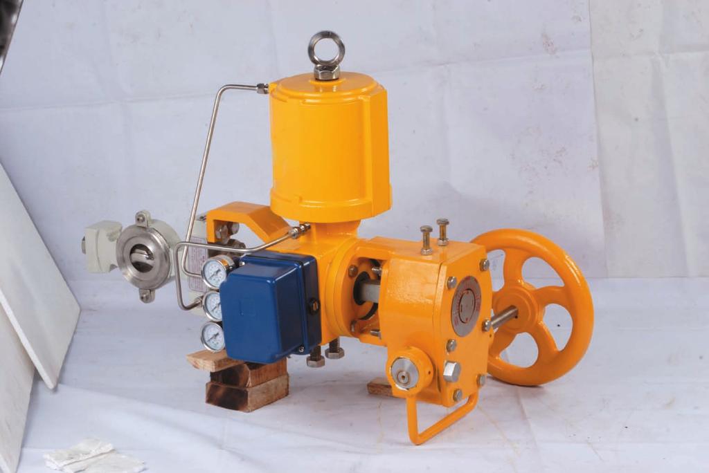 Accessories Declutchable Handwheel Actuator It has been designed to override the actuator in case of air failure or if manual operation is desired.