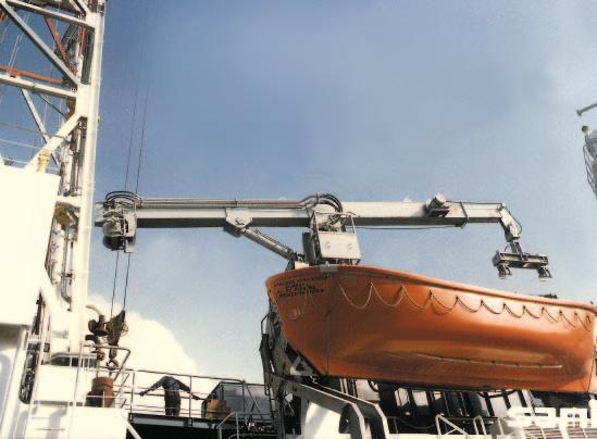 Setting the standards in winch and hoist technology, our lifting equipmen