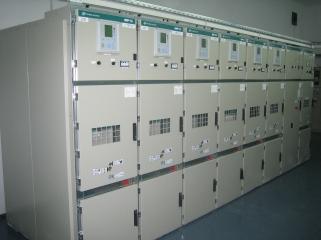 Medium-Voltage Switchgear MILE MP12, MP17 and MP24 Depending on short-circuit current levels and application of gas exhaust chimney the following table must be considered for selection of ceiling