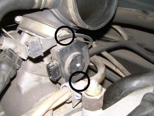 Disconnect the 3-pin connector from the open throttle switch.
