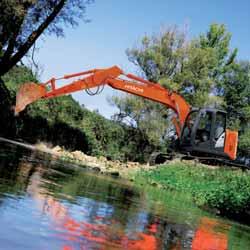 As well as reducing emissions, the ZAXIS 135US s Auto Shut-down helps to prevent fuel wastage and lowers the level of noise in the cab.