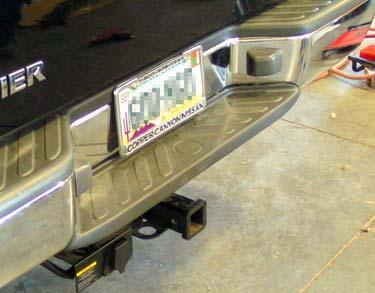 j. Install lower plastic step onto bumper and bumper crossmember. Rear 3.