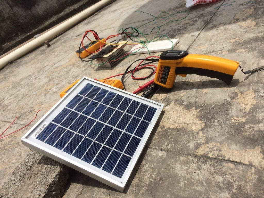 Solar Energy Harvesting using Hybrid Photovoltaic and Thermoelectric 5941 Table 4.2. Experimental analysis of TEG Sl.