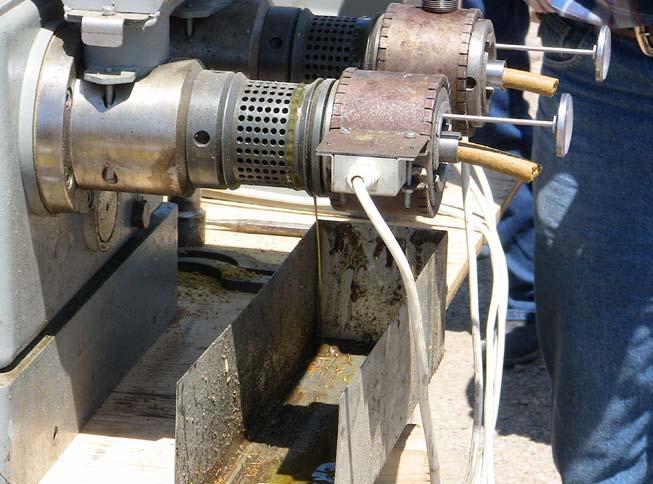 Types of mechanical oil presses ram, single cylinder or cage Powered by an electric or diesel