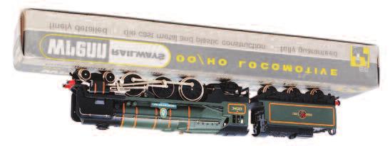 86 of 250 celebrating the 50th Anniversary of the Battle of Britain, Ref. No. 90939, Packer No. 3 (NM,BNM) 200-300 Lot 828 828 A Wrenn W2296 BR green Rebuilt Bulleid 4-6-2 No.