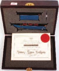 Canada in presentation box (G-BG) 80-100 Lot 926 Lot 927 927 A Triang Hornby R553 Caledonian Railway 4-2-2 engine and tender together with 5xR427 and R428 coaches (G-BG) 70-80 928 Triang Hornby