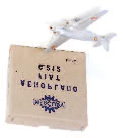 212 Aeroplane, silver with 3 propellers, with Italian Air Force Markings, in the original lift off lid box (NM-BVG) 70-100 Lot