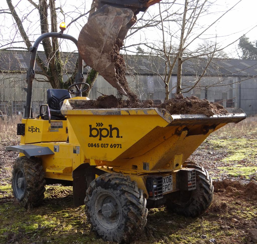 We also offer a range of dozers and dump trucks from 10T rear tipping to