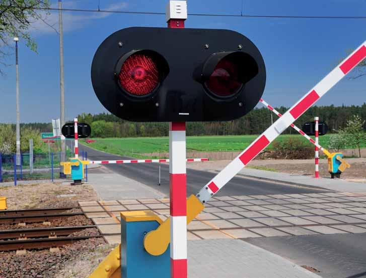 MAKING LEVEL CROSSINGS SAFER In many countries across the world, serious or even fatal accidents continue to occur on level crossings despite numerous public safety campaigns warning of the danger of