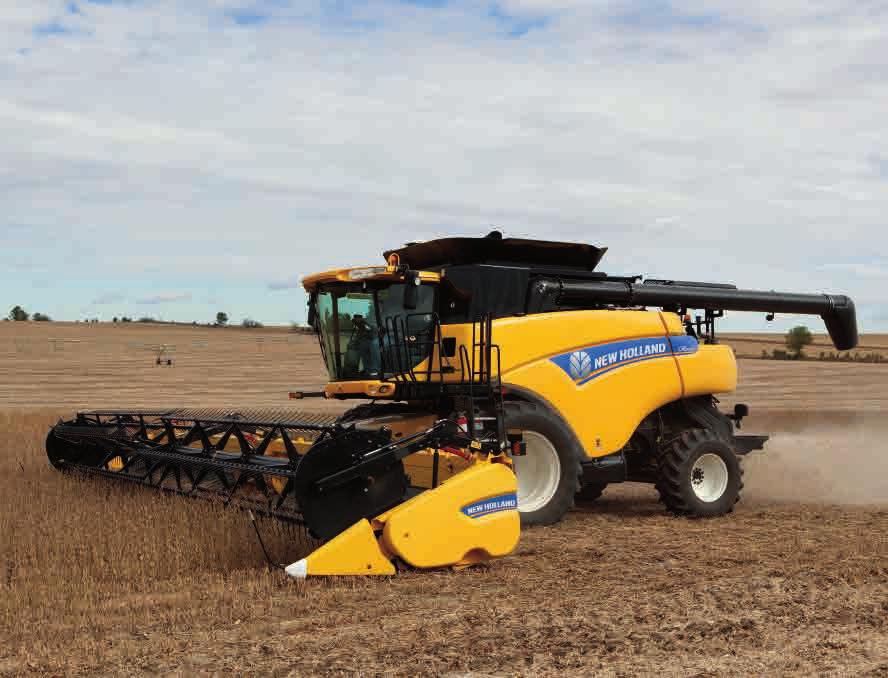 12 13 DRAPER FRONTS FLEXIBLE PRODUCTIVITY When you are working with the very widest fronts, it is imperative that your front follows the undulations in the field as closely as possible to produce the