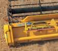 FULLY INTEGRATED RAPE KNIVES Optional 18 teeth rape knives scythe through matted crops and can be quickly and simply fitted to the Varifeed header.