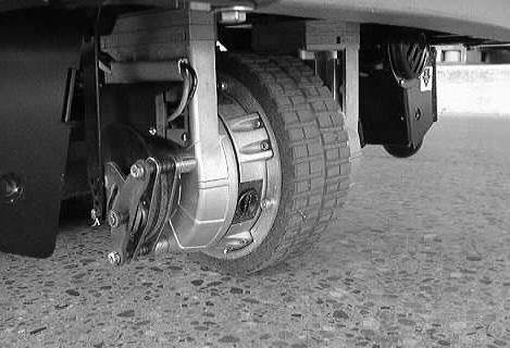 MAINTENANCE BRAKES (For machines serial number 002363 and above) The mechanical brake is located on the front wheel. The brake is operated by the brake pedal.