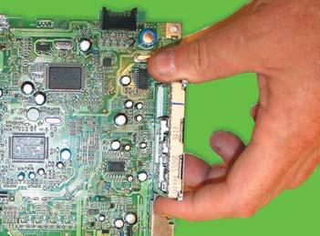 PCB HANDLING PRECAUTIONS NOTICE Static electricity can damage the components on the PCB. Always follow proper handling procedures. Handle the PCB only by the edges of the board.
