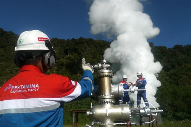 Installed geothermal capacity of 437 MW and 2P geothermal reserves of 1,550 MW 5,283 service stations 591 LPG filling plants 206 vessels (tankers and other oil and product vessels) 115 fuel storage