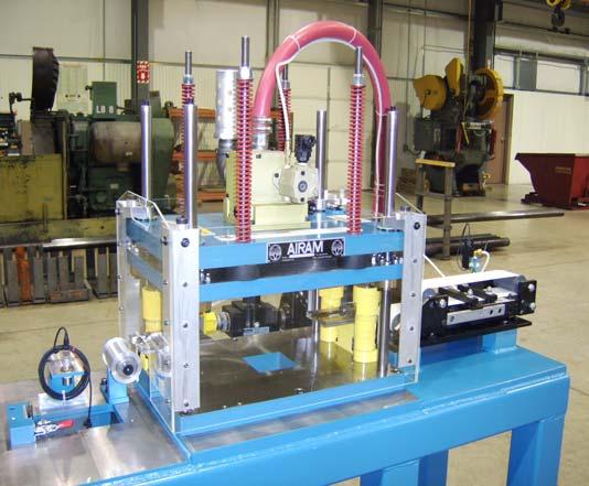 PRESS LINES A wide variety of feeds (Servo, Air, Gripper) can be