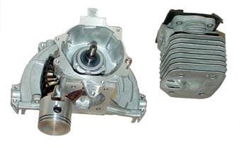 The engine cmpnents include the crankcase, crankshaft / cnnecting rd, cylinder, pistn and pistn rings.