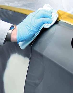 Frozen Matt Paint Check in natural daylight. Hold the card against the vehicle surface to ensure that your viewing angle and light source are the same as for the area being repaired.