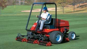 POWER TRANSFER To harness the full power of the Kubota engine, these Toro Reelmaster mowers include a mechanical-action drive axle.