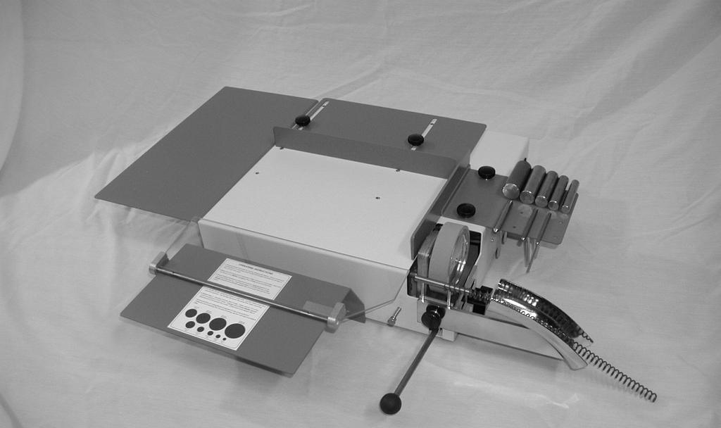 CI 3000 Coil Inserter Setup & Operator Manual Issue 1 April 02 Performance Design Inc. The CI 3000 plastic spiral inserter will bind books up to 1-1/8 (28.