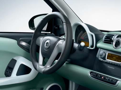 The configuration example of this smart fortwo pulse coupé shows that it doesn t take much to achieve a big impact.