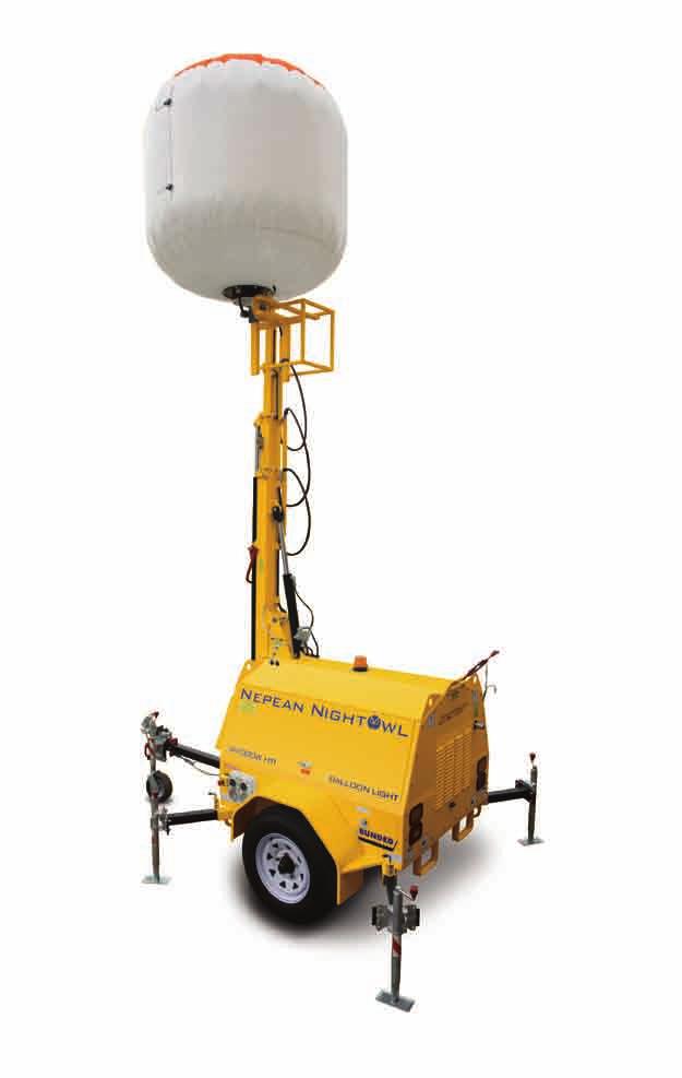 Balloon Light tower 36 glare free diffused light Ideal for high traffic flow and workplace illumination. Hydraulic mast m high. Fully Zinc coated 1.