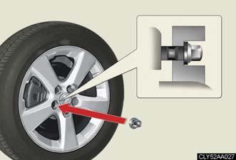 If foreign matter is on the wheel contact surface, the wheel nuts may loosen while