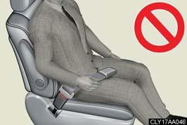 1-7. Safety information CAUTION n SRS airbag precautions l If the seat belt extender has been connected to the driver's seat belt buckle but the seat belt extender has not also been fastened to the
