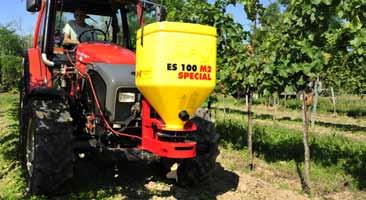 ES 100 M2 SPECIAL - Single disc spreader The ES 100 M2 Special is as well as the ES 100 M1 Classic ideal for the distribution of rotational and permanent fallow land, intercrops, grass seed, nurse