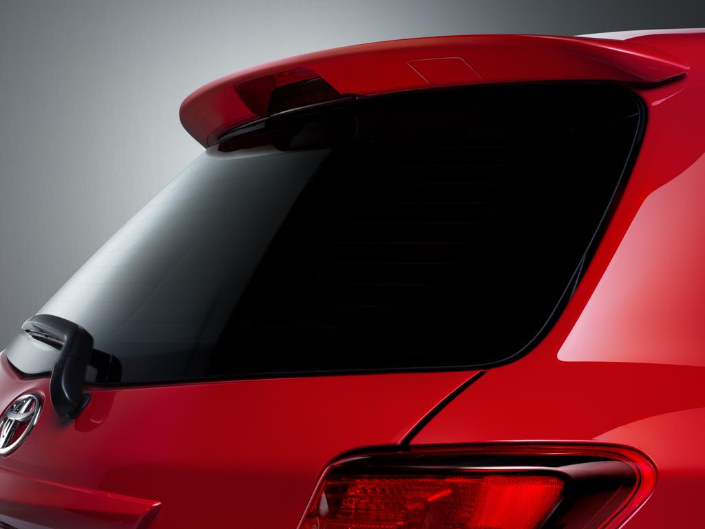 Rear Spoiler dd a little more flair to your ride with an aerodynamic rear spoiler.