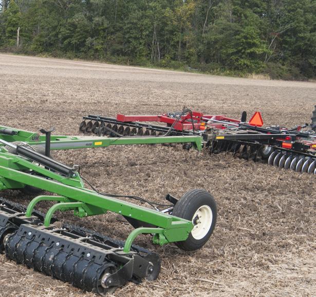 Rolling Harrow Baskets: As Good As It Gets Direction of Travel Passive Basket The aggressive lead roller on all Rolling Harrow soil conditioner models features spiraled pitched blades for maximum