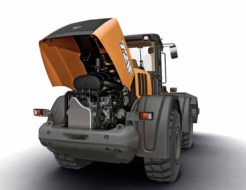 FAST AND EASY MAINTENANCE ONE-PIECE ELECTRIC HOOD The positioning of the engine at the rear and the easy-to-open electric hood ensure fast access to the service points.