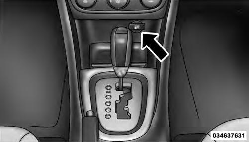 UNDERSTANDING THE FEATURES OF YOUR VEHICLE 171 3 Instrument Panel Power Outlet There is a power outlet