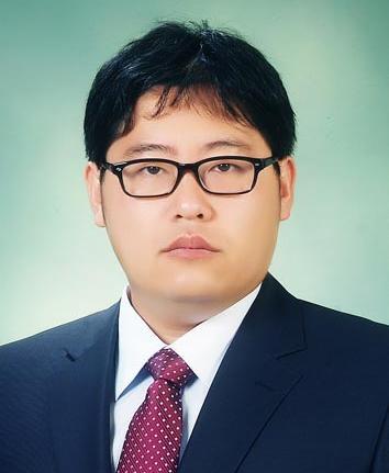D. degree from Kyungpook National University in 1994 and in 2007, respectively. He joined the KEPRI (Korea Electric Power Corp. Research Institute) as a researcher in 1994.