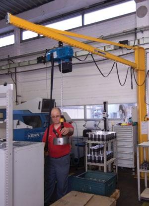 They are installed direct at the workplace and can be equipped with a wide selection of hoist units.