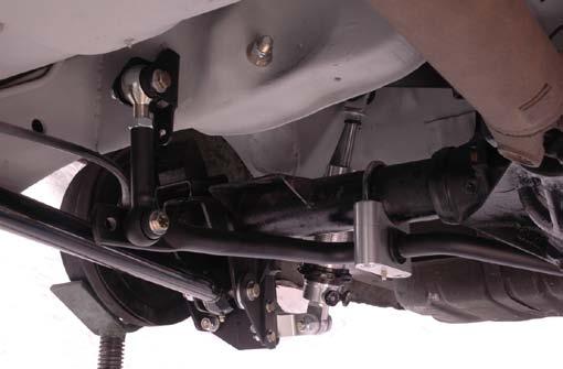 38. With the suspension still completely and evenly compressed, hook up the second end link to the anti-roll bar. The length will need to be adjusted to remove any preload.