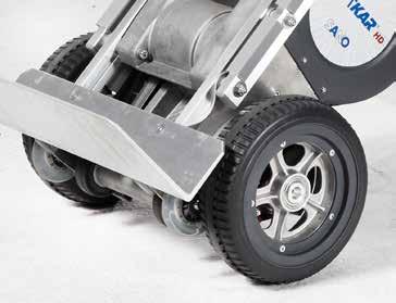 From heavy boilers and white goods through to bulky rolls of linoleum - with the LIFTKAR HD you can easily handle transport problems reliably and