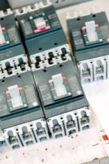 low-voltage circuit breakers A mix of 40 IRB