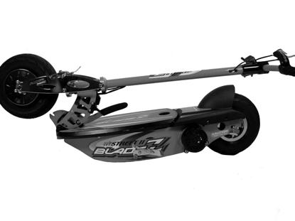 To unfold the XTR-Street II, begin by pressing down on the FOLDING HANDLE with one hand (Fig.