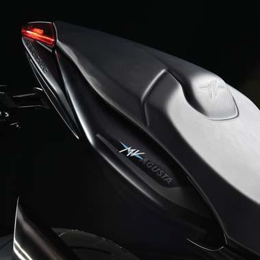 performance and safety, offering the rider maximum freedom of choice.