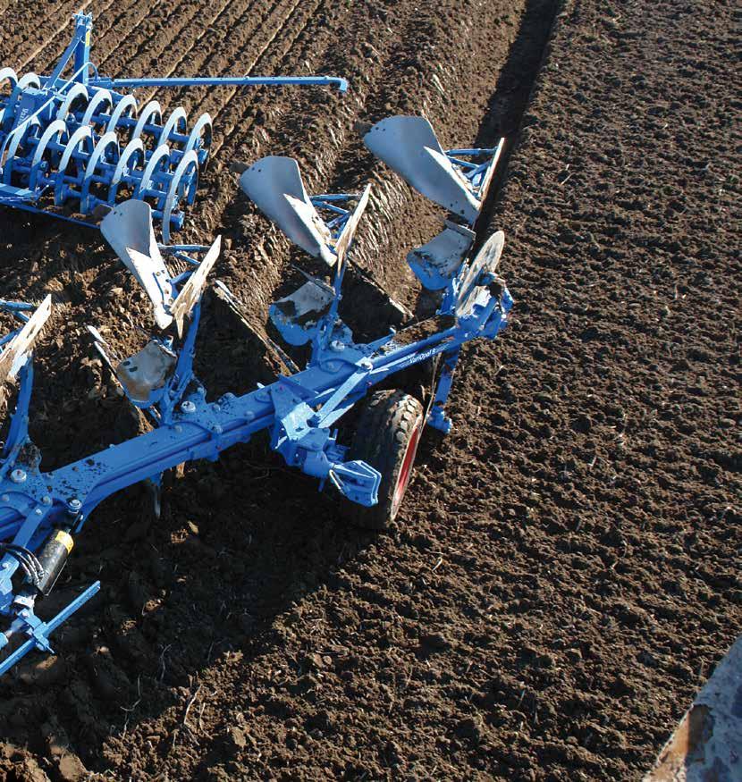 Ploughing loosens and crumbles the soil, and at the same time, increases its pore volume. This introduces air and warmth into the soil, and breaks the soil capillaries.