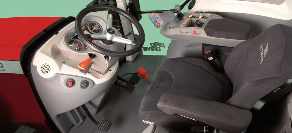 DRIVER SEAT AND HIDE AWAY BUDDY SEAT The driving position features a large and stylish airsuspended driver