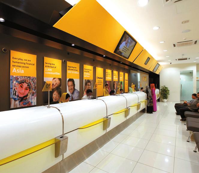 16 Malayan Banking Berhad Maybank Six Months Report December 2011 corporate profile & global network Over 2,200 offices 17 countries 45,000 employees Serving 22 million customers Market