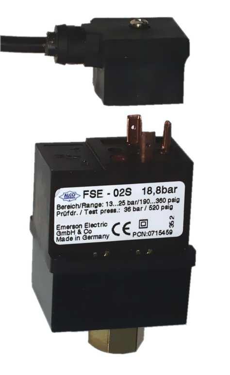 Fan Speed Controls FSE Fan Speed Control Module Electronic Fan Speed Control Modules FSE generates a 0 10 V signal, which is used to control the speed of condenser fan motors in commercial