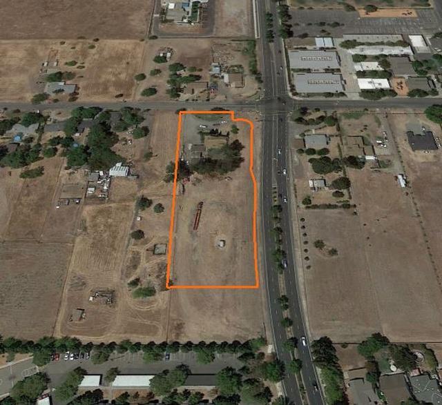 Close proximity to Hwy 99. Bryan Wirt 916-751-3622 Stone Lake Shopping Center - Land 259 W Taron Ct Elk Grove, CA 95757 $. Future Pad available in Stonelake Landing Shopping Center - ±3,6 SF.