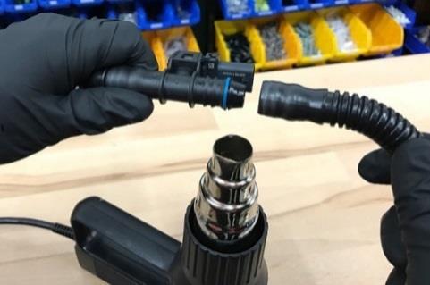 Keep the inline pressure sensor connected to the intake pipe fitting, as shown.