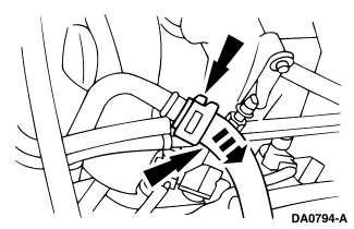 http://www.fordservicecontent.com/pubs/content/~wsxm/~mus~len/21/sxm31c05.h... Page 6 of 18 17. Disconnect and remove the ten ignition coils (12029).