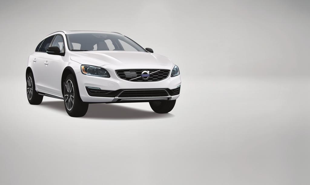 The top-of-the-line V60 with 302 hp is all about blending driving pleasure and performance, both inside and out.