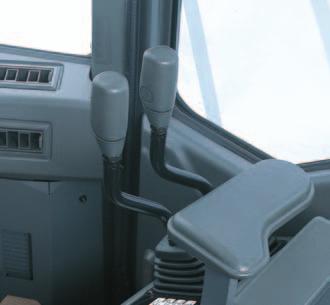 When ascending or descending a slope or while operating, the automatic transmission can easily be set to the standard manual transmission by using the manual switch.